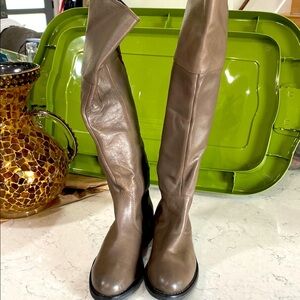 Aldo Zip Boots ❤️